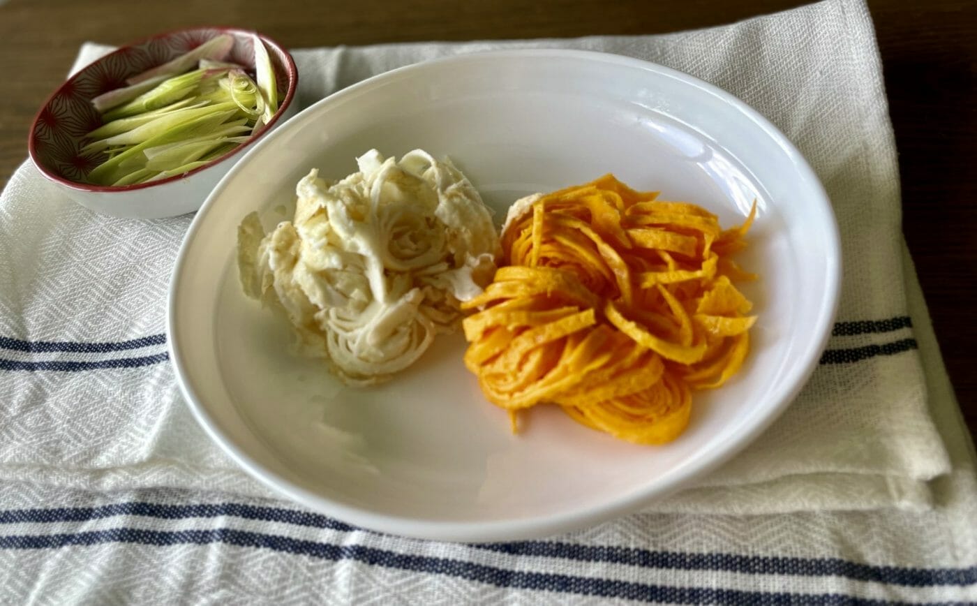 egg ribbons